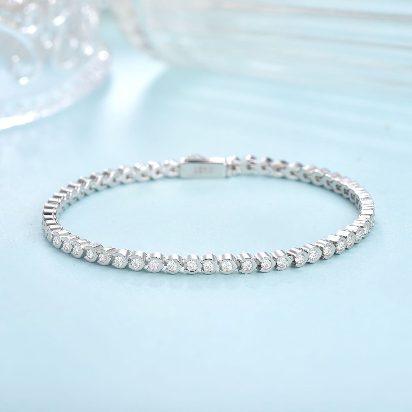 ins-style simple bubble 1.8mm round moissanite S925 silver plated 18k gold horseshoe bracelet is versatile and stacked