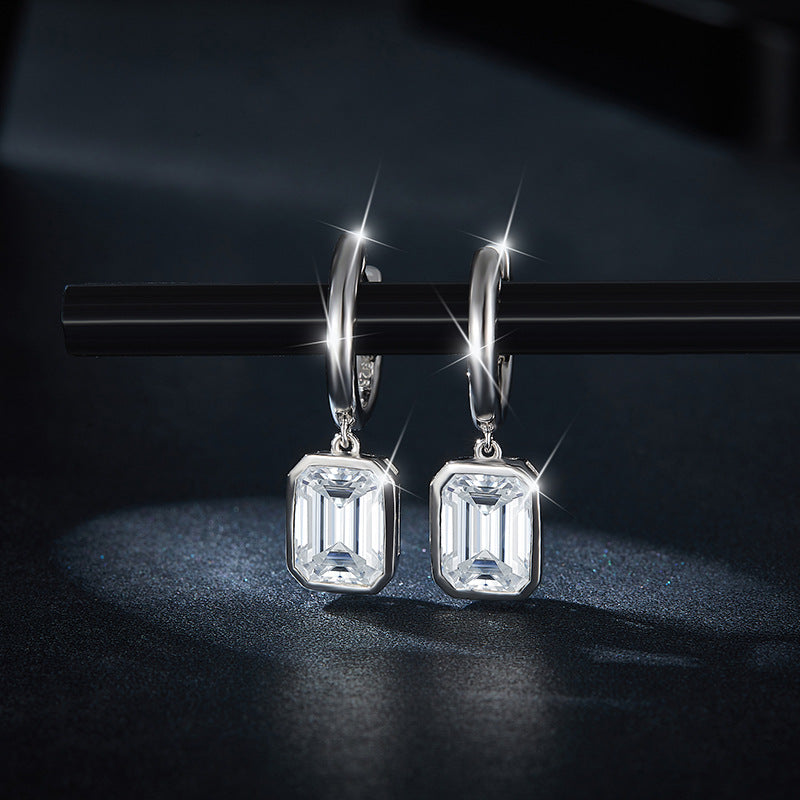 Emerald Cut 6*8mm S925 Sterling Silver Yellow Gold Plated Women's Bezel Set Moissanite Earrings