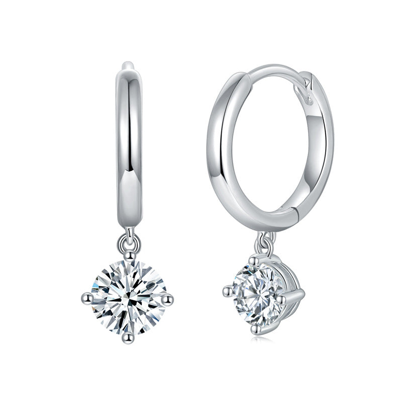 Classic four-claw earrings 5.0mm round moissanite earrings will not drop the studs