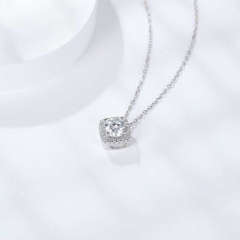 Moissanite pendant one carat square bag pendant sterling silver white gold imitation diamond necklace fashion light luxury square bag clavicle chain