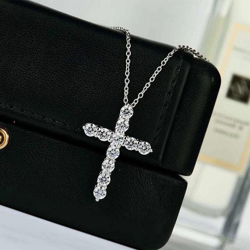 Fashion accessories male cross Jesus 2.8mm round moissanite necklace