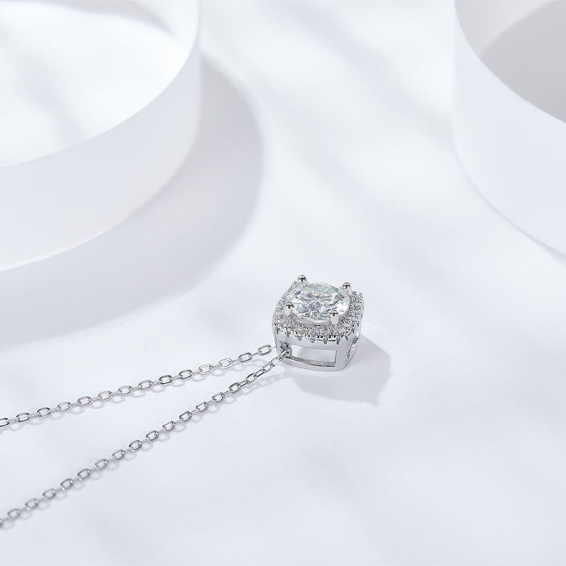 Moissanite pendant one carat square bag pendant sterling silver white gold imitation diamond necklace fashion light luxury square bag clavicle chain