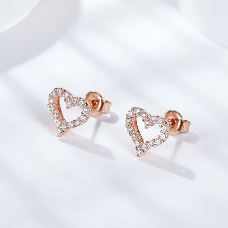 Classic small fresh full diamond moissanite heart earrings silver plated 18k white gold rose gold heart stud earrings