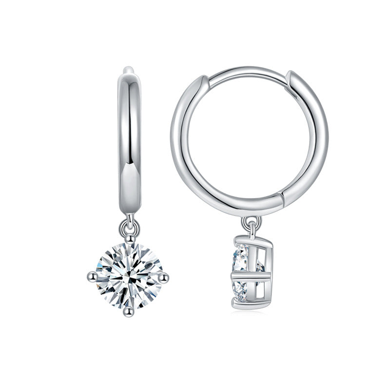 Classic four-claw earrings 5.0mm round moissanite earrings will not drop the studs