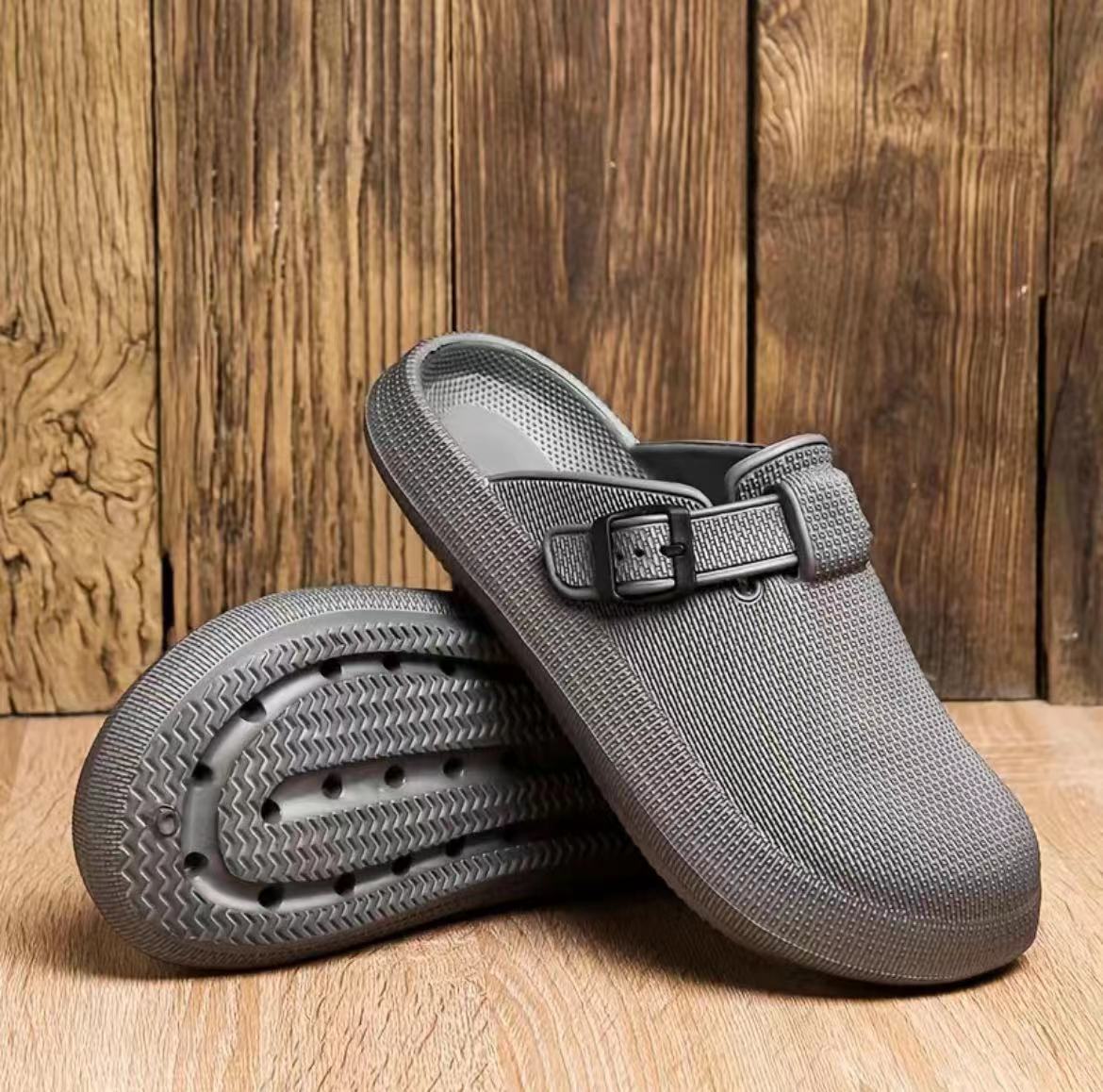Wide Round Toe Flat Mules Clogs for Men Beach Sandals Quick Drying Water Shoes
